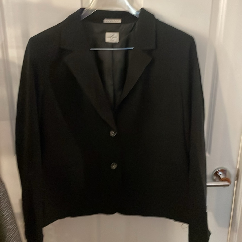 Emma James Suit Jacket - black, 2 buttons, size 20/2x